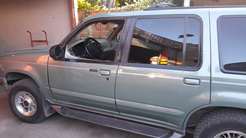Ford Explorer XLT Limited Edition