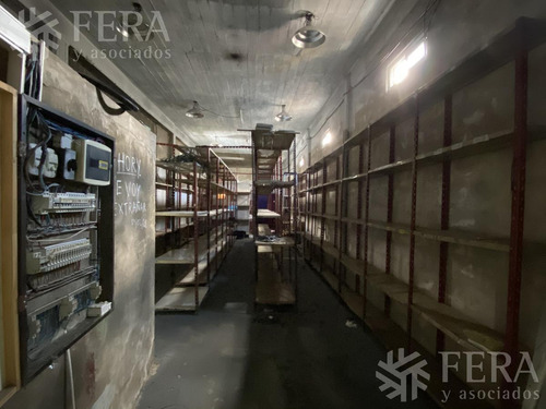 Imagen 4 de 7 de Venta De Alquiler Con Salón, Deposito, Baño Y Pequeño Fondo Libre En Wilde (27535)