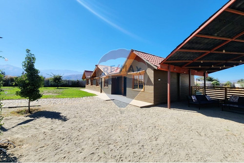 Dos Excelentes Y Renovadas Casas Al Precio De Una