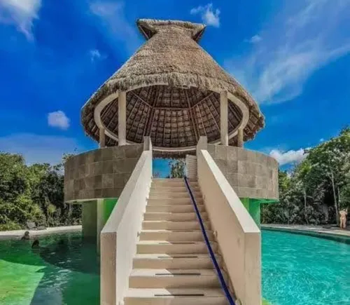 Espectacular Casa En Venta Con Roof Garden En Aldea Ha'puerto Morelos, Qroo.