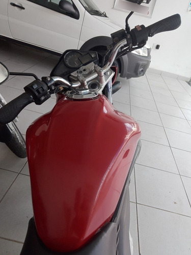 Imagem 5 de 5 de Honda Cb 300