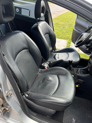 Peugeot 207 1.6 Griffe 106cv