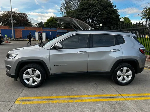 Jeep Compass 2.4 4X2 Longitude At