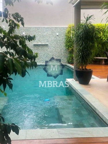 Casa De Condomínio | Alto Padrão - Mb9103