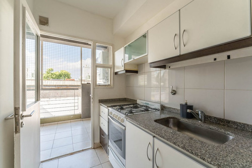 Venta 2 Ambientes Balcón Parrilla Baño Y Toilette