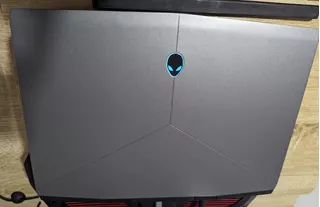 Alienware M15 R1 Rtx 2070 Max-q 32gb 1080p 240hz 512 Ssd