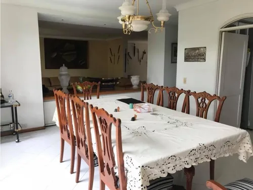 Casa En Venta El Poblado 1 Nivel El Tesoro