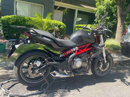 Benelli Tnt 300
