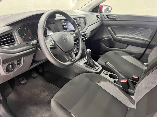 Volkswagen Polo 1.0 MPI MANUAL