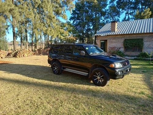Imagen 10 de 14 de Mitsubishi Nativa 2.5 Gls I 4x4 . Permuto Mayor Valor