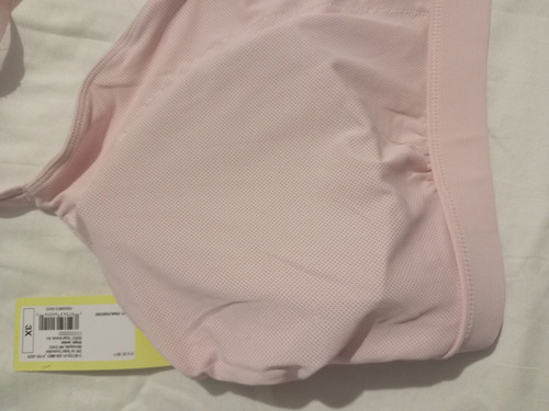 Top Deportivo Con Copas Rosa Claro Lisa 3x