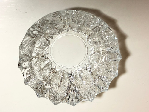 Imagem 4 de 4 de Cinzeiro Antigo De Cristal Design Exclusivo C1