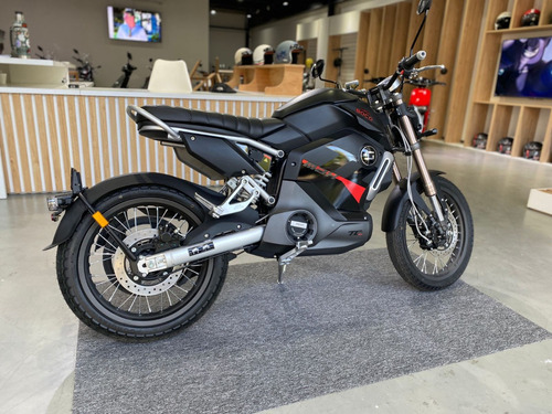 Imagen 13 de 20 de Moto Eléctrica Super Soco Tc Max