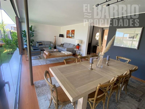 Imagen 14 de 30 de Casa En Venta De 4 Dorm. En Colina