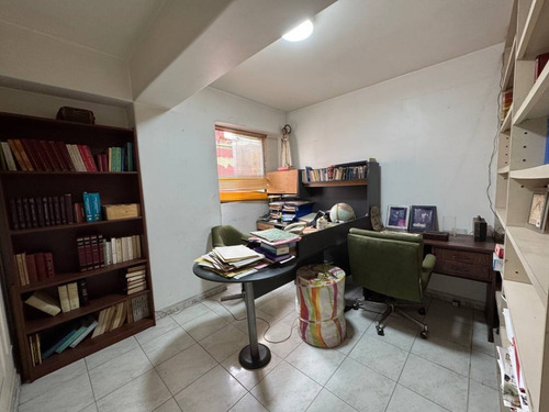 Venta De Apartamento En Las Acacias, Avenida Victoria