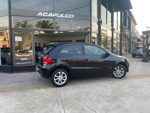 Imagen 5 de 8 de Volkswagen Gol Trend 1.6 Highline 101cv 3p 2014