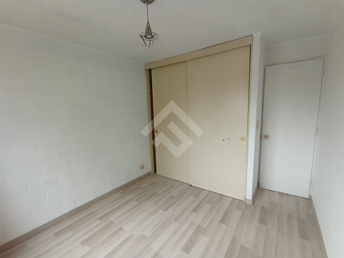 Casa En Venta De 3 Dorm. 2 Baños Portal Oeste En Cerrillos