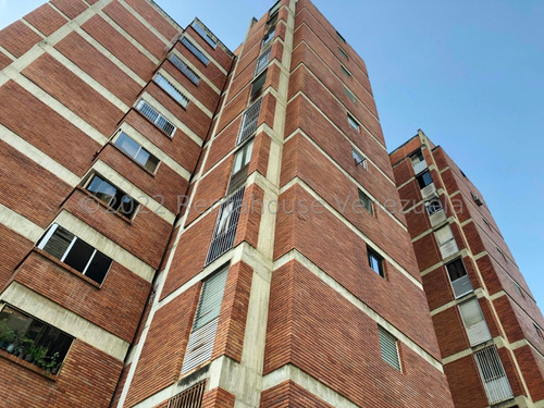 Apartamento Para Venta En Terrazas Del Club Hipico 23-16561