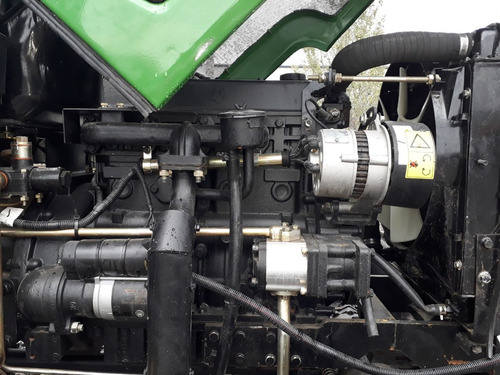 Imagen 9 de 10 de Tractores 4x4 Con Pala Incluida By Lion