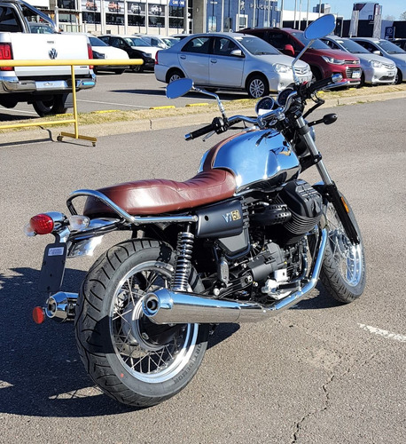 Moto Guzzi V7