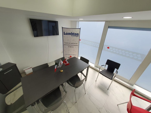 Oficina Con Terraza En Venta