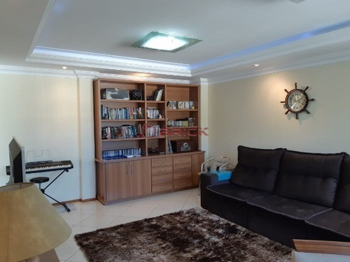 Imagem 18 de 30 de Cobertura Duplex Com 390 M² Composta Por 4 Suítes Em Agriões. - Co00088 - 34349246