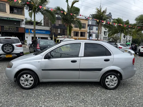 Chevrolet Aveo 1.6 Mt