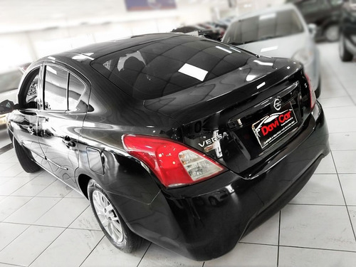 Nissan Versa S 1.0 12v Top!!!