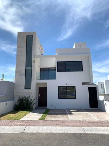Imagen 1 de 26 de Se Renta Casa En La Condesa Juriquilla, 3 Recamaras, Roof Ga