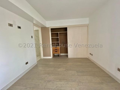 Imagen 9 de 19 de Apartamento En Venta En Santa Fe Sur 22-825 Adri 04143391178
