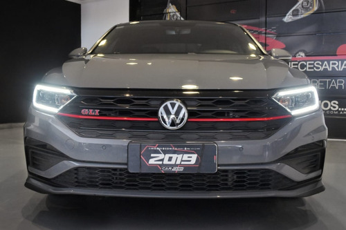 Volkswagen Vento Gli 230cv 2019