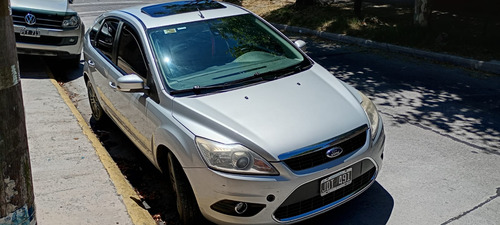 Auto Ford Focus Ghia 1.8l Diesel 2010