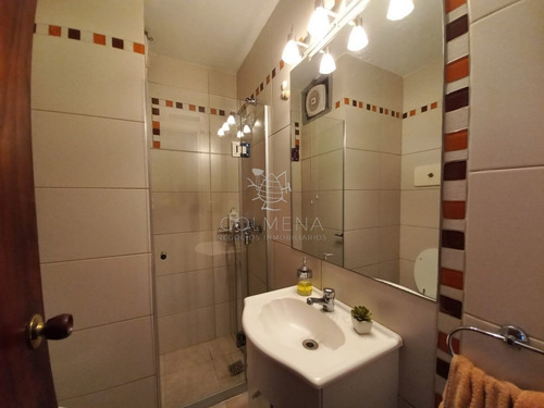 Imagen 11 de 13 de Oportunidad En Venta En Primera Linea Al Mar. Reciclado. Un Dormitorio Y Medio. - Punta Del Este Brava