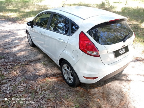Ford Fiesta Kinetic Design 1.6 Se 120cv 2016