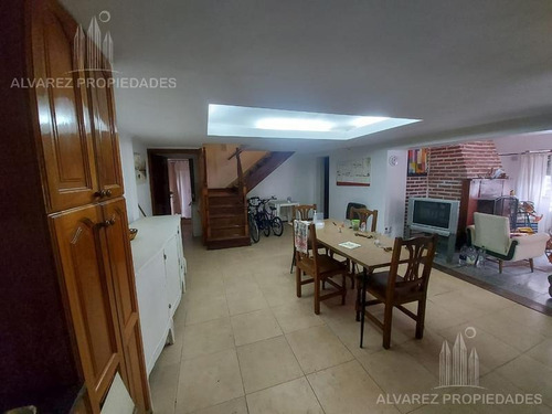 Imagen 18 de 30 de Casa 4 Ambientes Venta Villa Udaondo Ituzaingo