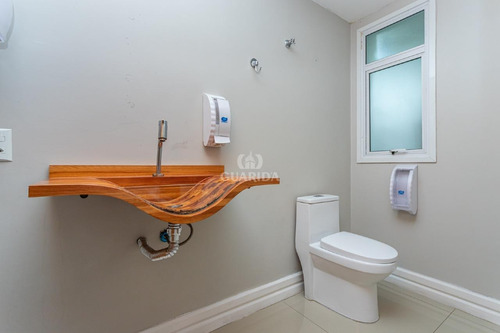 Imagem 11 de 30 de Casa Comercial Para Aluguel, 3 Quartos, 4 Vagas, Tres Figueiras - Porto Alegre/rs - 11002