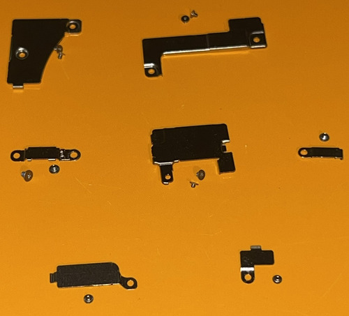 Laminas Protección Blindaje Para Iphone 15 Plus Original (Usado)