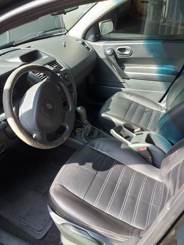 Renault Megane 1.6 Expression Hi-flex 4p 2009