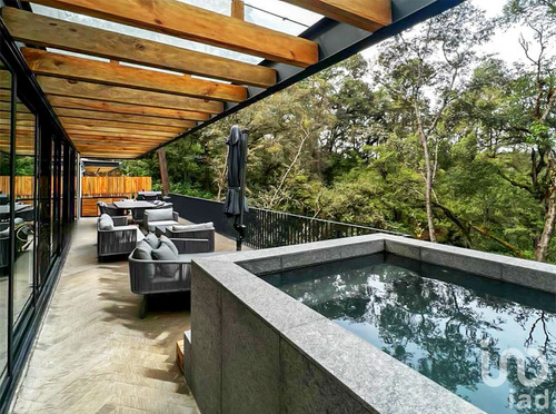Venta Casa 5 Ambientes Avándaro