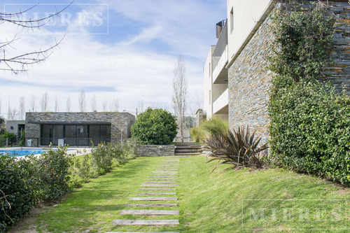 Departamento En Alquiler En Las Liebres