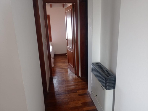 Casa En Venta Cerro De Las Rosas Housing ,3 Dormitorios, Principal En Planta Baja , Apto Hipotecario