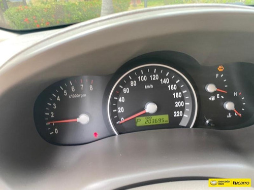 Kia Sedona Automática