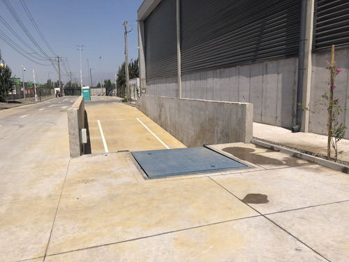 Arriendo Nuevo Bodegas De 236,87 M2 Galpón + 83,12 M2 Oficin