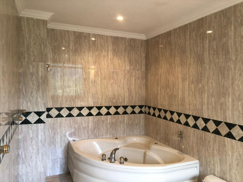 Imagen 11 de 16 de Ph Duplex En Venta Reformado En La Urb Miranda