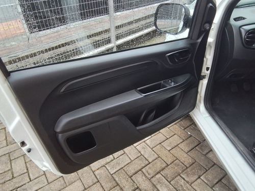 Fiat Fiorino 1.4 MPI FURGÃO ENDURANCE 8V FLEX 2P MANUAL