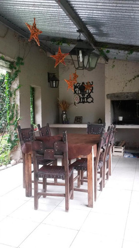 Casa En Venta, Villa Belgrano Calle Viracocha Al 6000