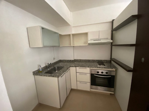 Monoamb. En Alquiler A/prof. En Recoleta C/balcón