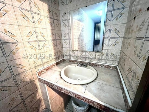 Imagen 13 de 15 de Local En Venta Sabana Grande 22-27955 Eva Castillo 0414.306.72.20