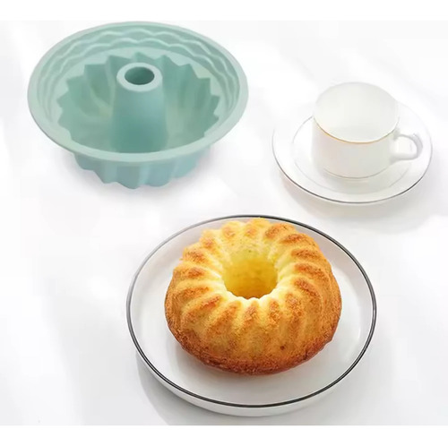 Molde Savarin Flanera De Silicona Apta Horno Biscochuelo Surtido