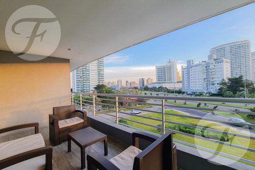 Punta Del Este | Edificio Alexander Boulevard
